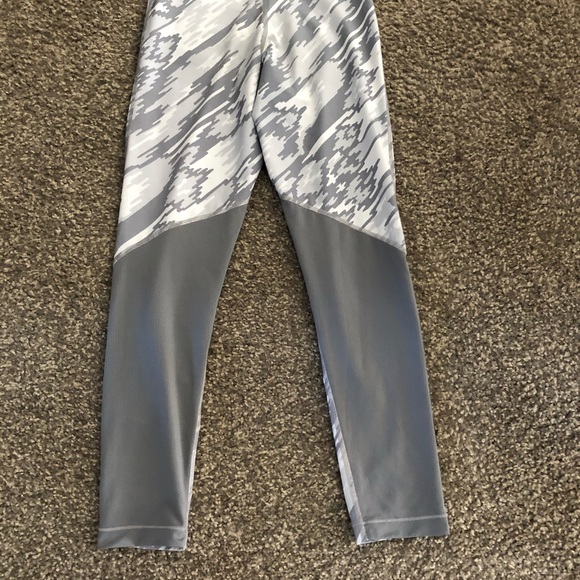 Nike Pro camo leggings - Picture 4 of 4